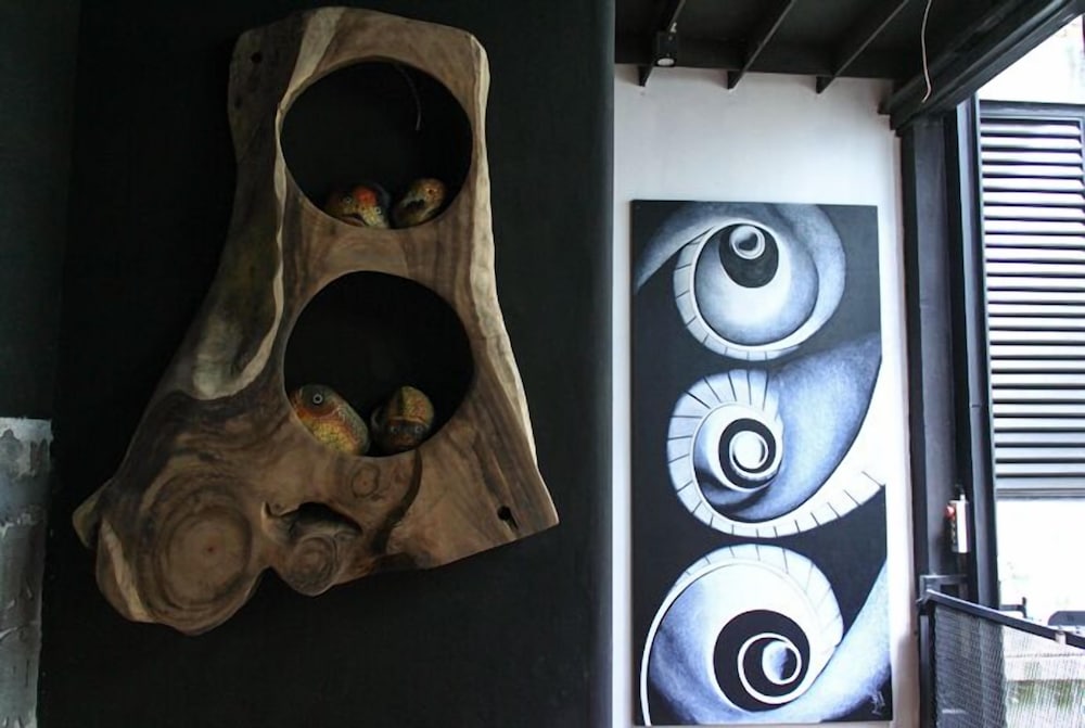 Фото The Happy 8 Retreat @ Old Town