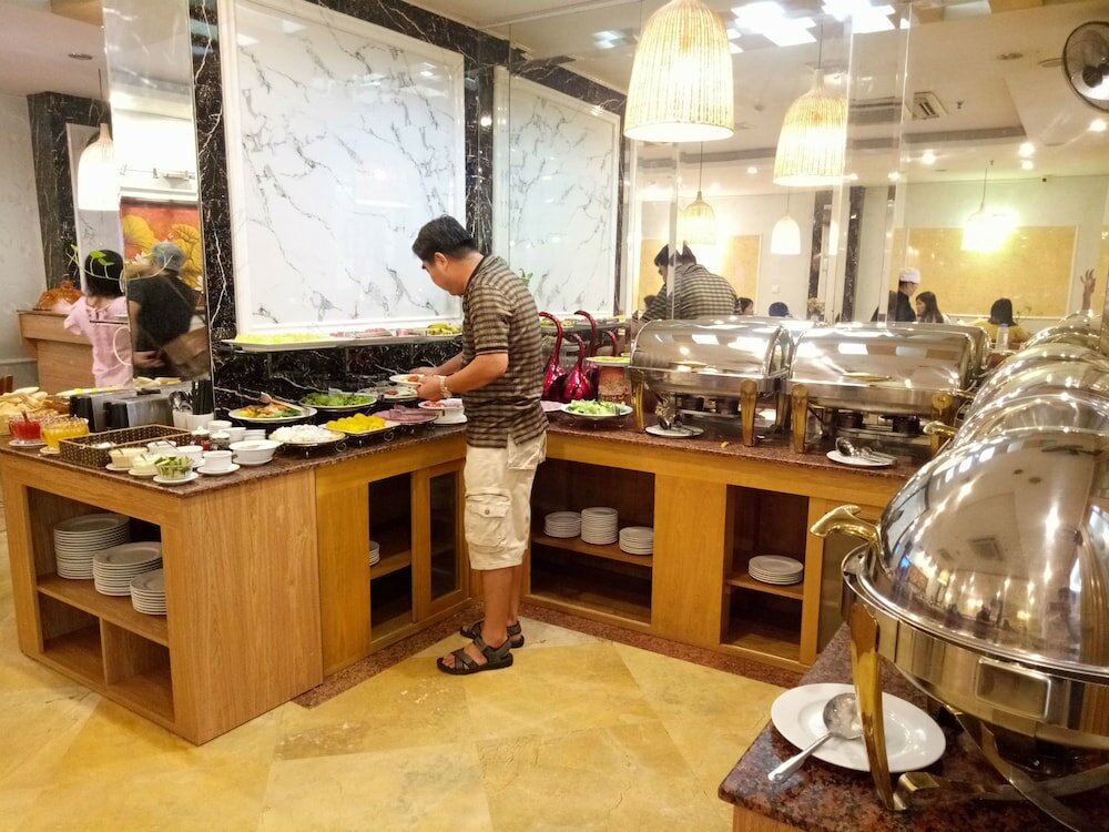 Фото First Eden Hotel