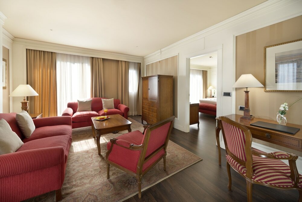 Фото Hotel Sevilla Center