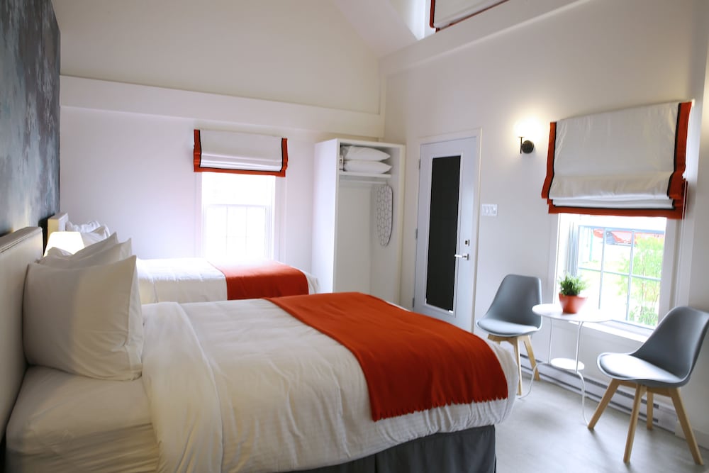 Фото Auberge Du Grand Lac