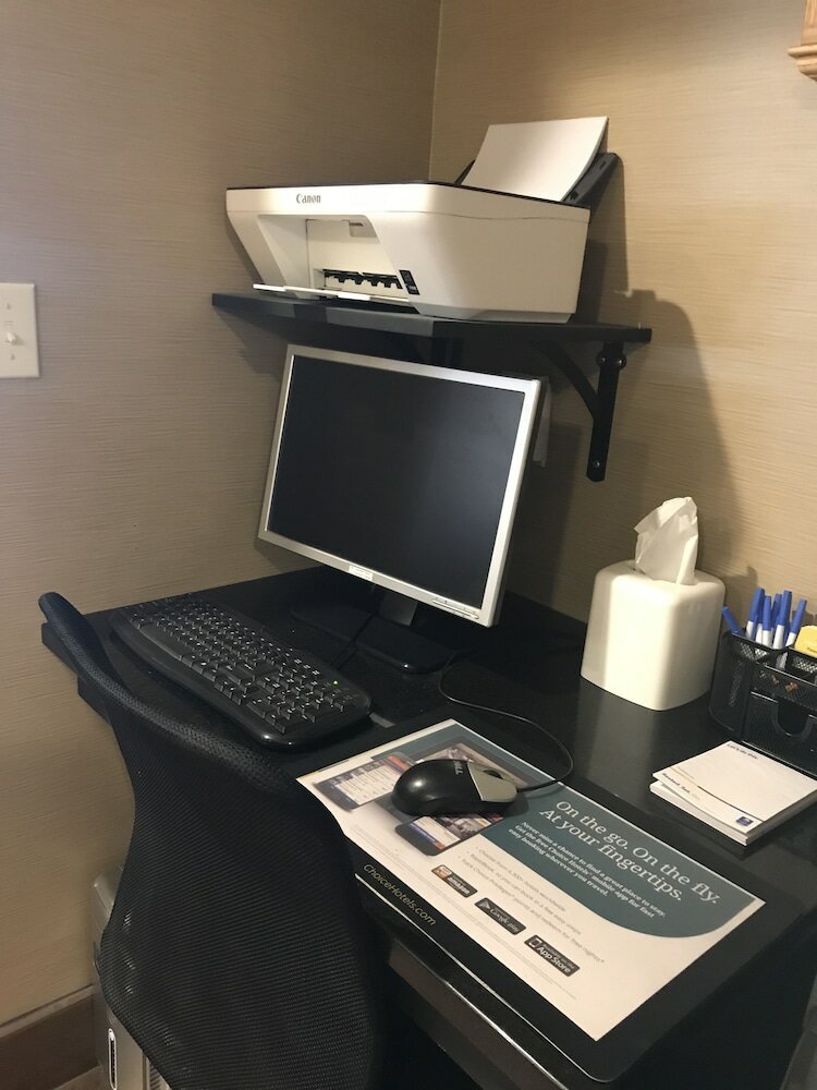 Фото Comfort Inn Ellsworth - Bar Harbor