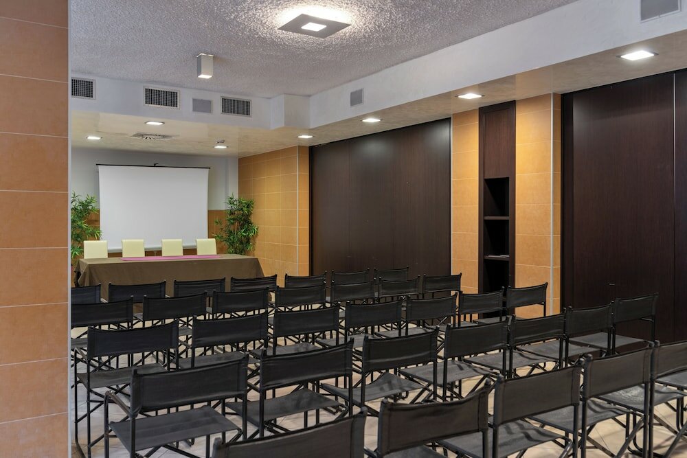 Фото Kairos Garda Hotel