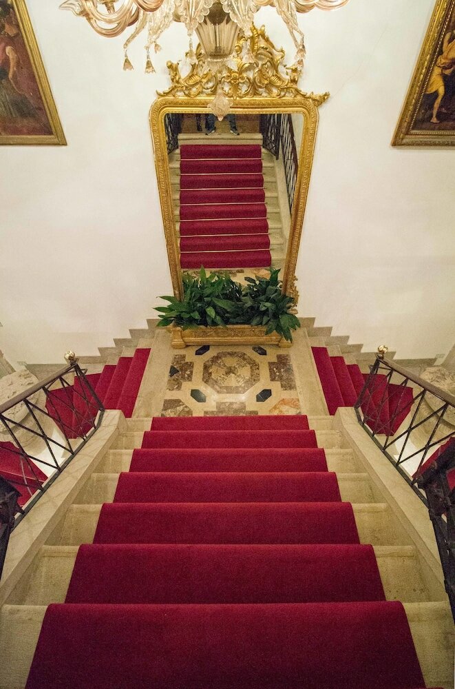 Фото Hotel Palazzo Abadessa