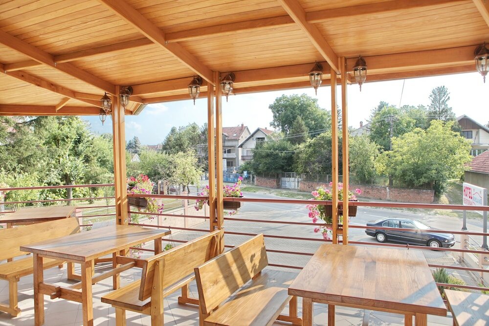 Фото Hotel Novella Uno