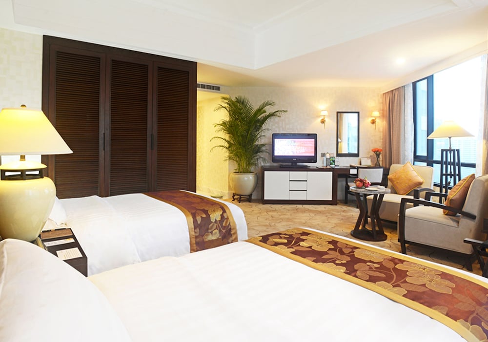 Фото Hainan Junhua Haiyi Hotel