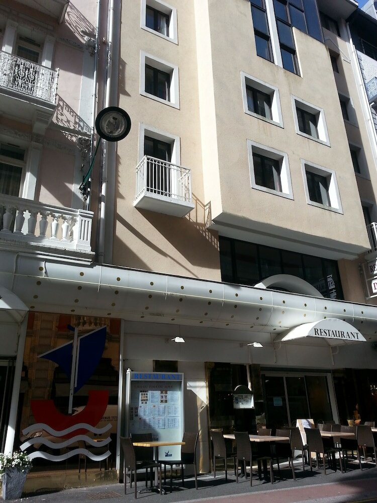 Фото Hotel de Paris