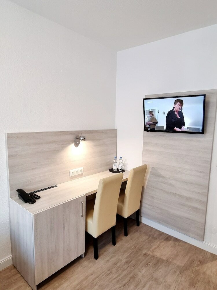 Фото Adler Hotel Frankfurt