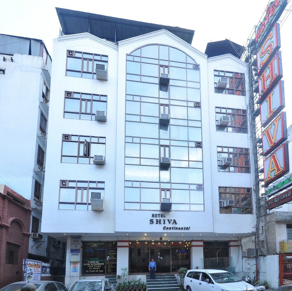 Фото отеля 1