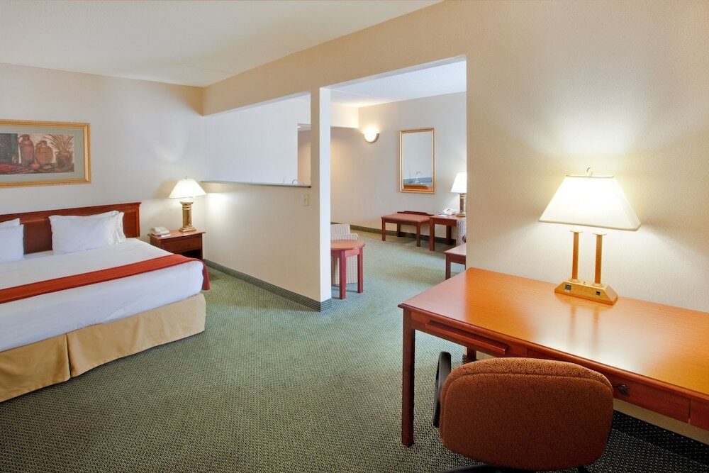 Фото Holiday Inn Express Hanover