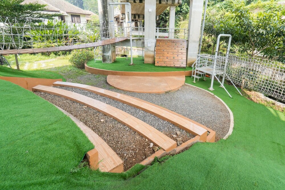 Фото Bigland Hotel Bogor