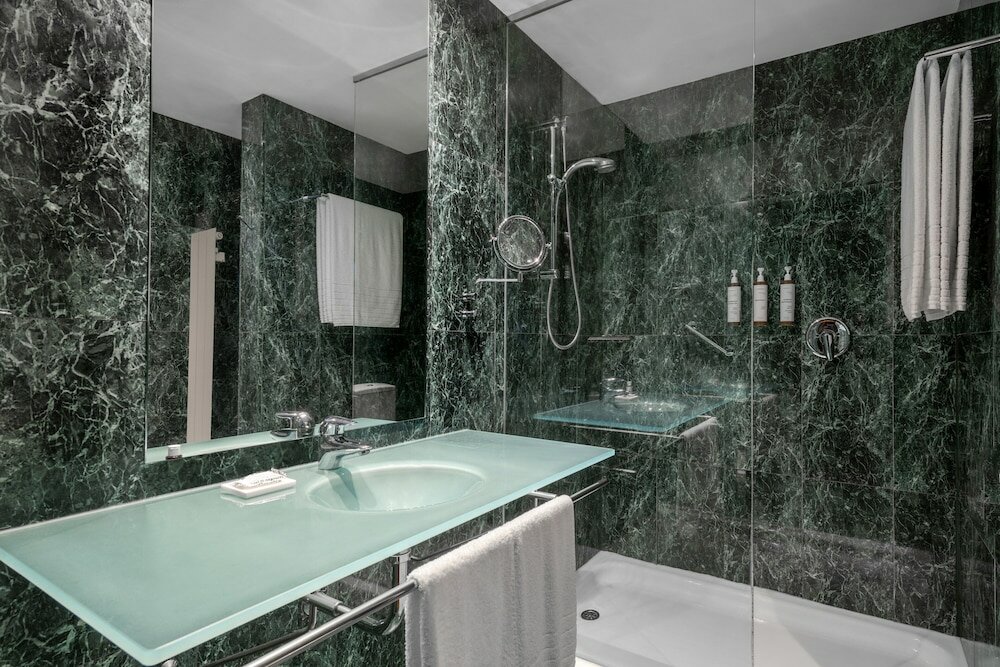 Фото Ac Hotel Alcala de Henares by Marriott