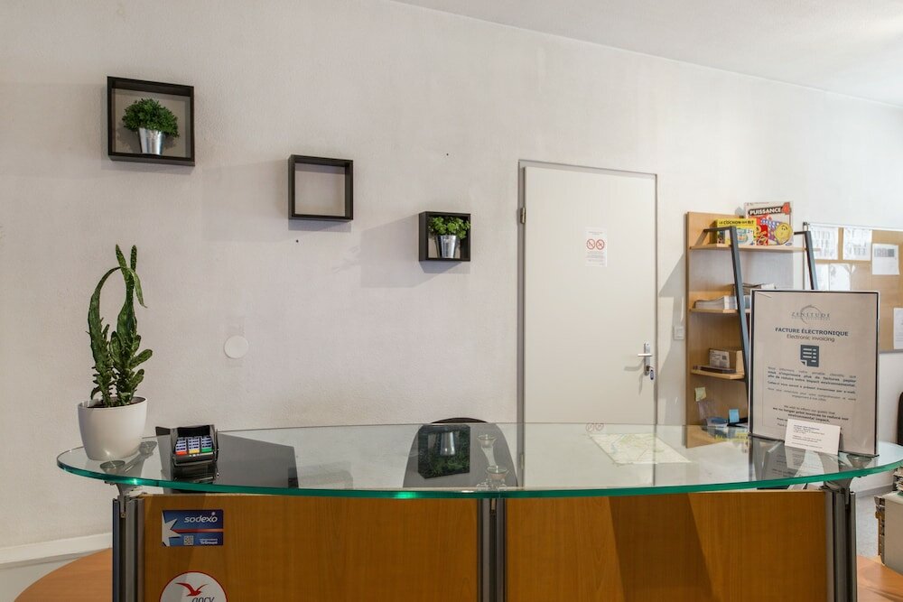 Фото Zenitude Hôtel-Résidences Le Mans Novaxis