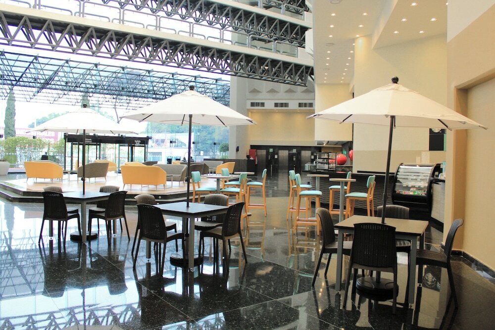 Фото Holiday Inn Mexico Dali Airport, an Ihg Hotel