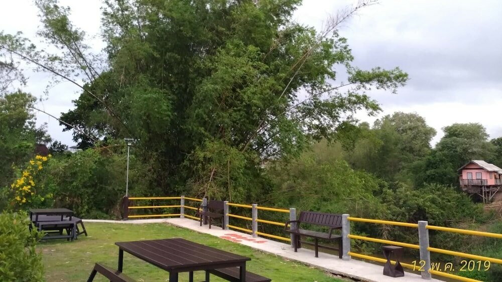 Фото Baansri Family