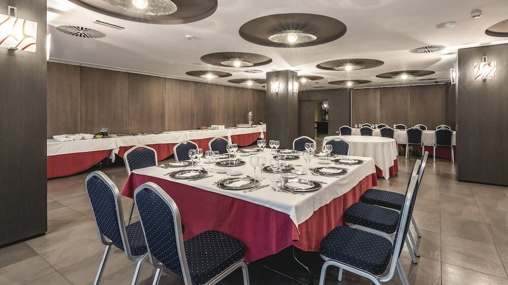 Фото Be Live City Center Talavera