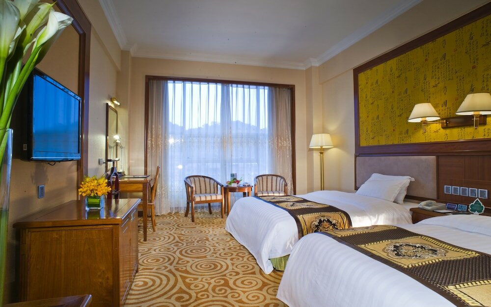Фото Dongguan Gladden Hotel