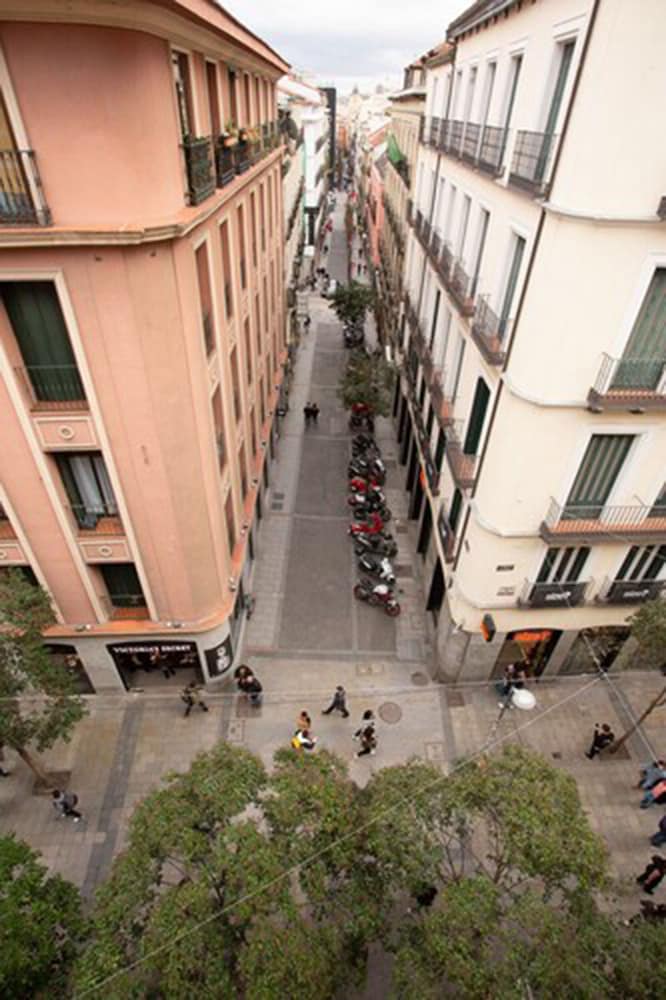 Фото Hostal Los Alpes