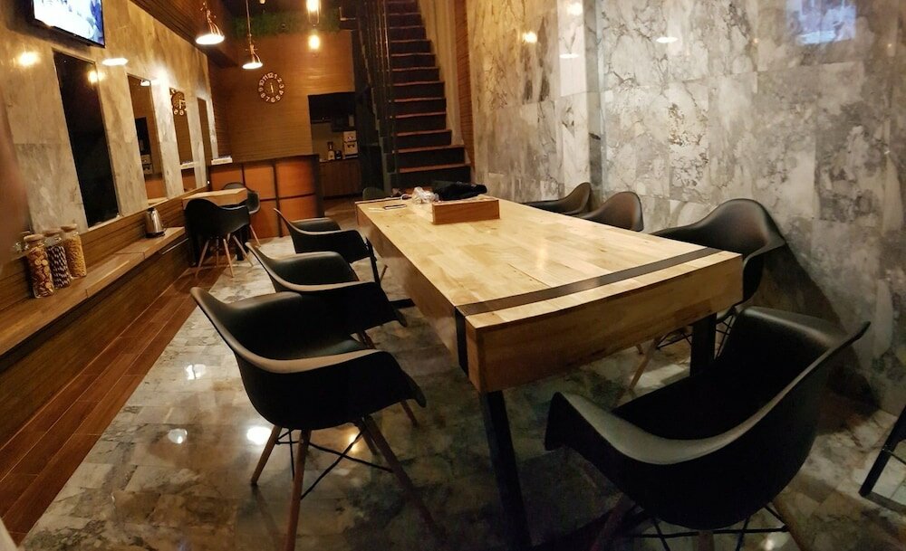 Фото Comfy Bed Hostel - Adults Only