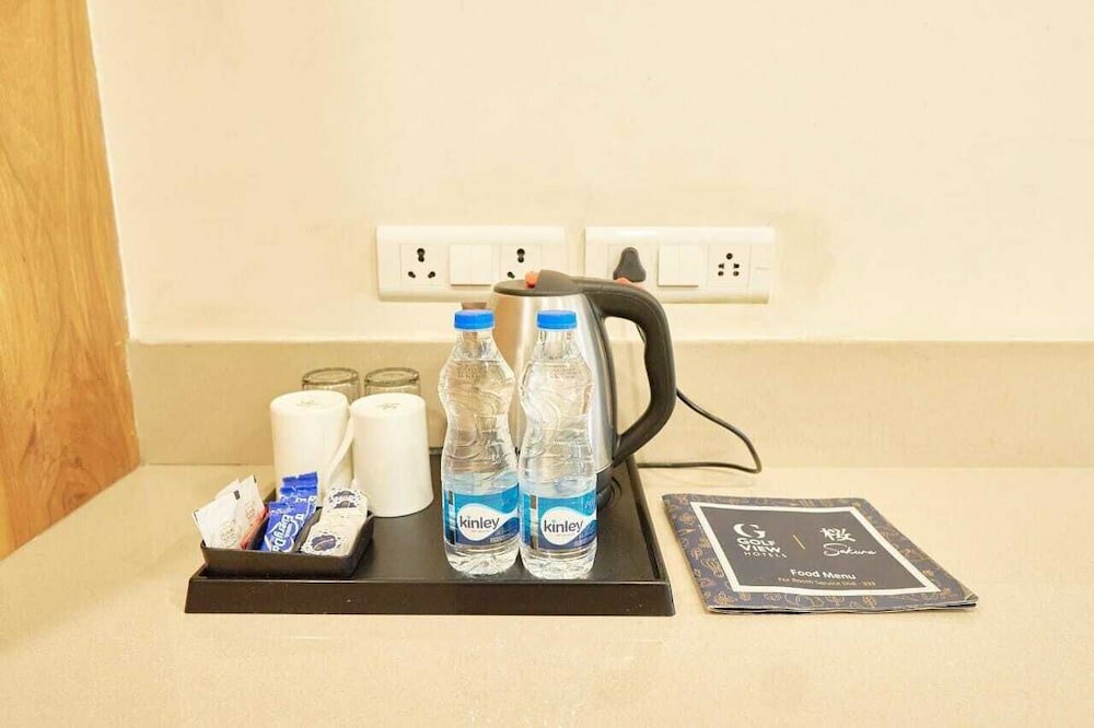 Фото Hotel Golf View Suites