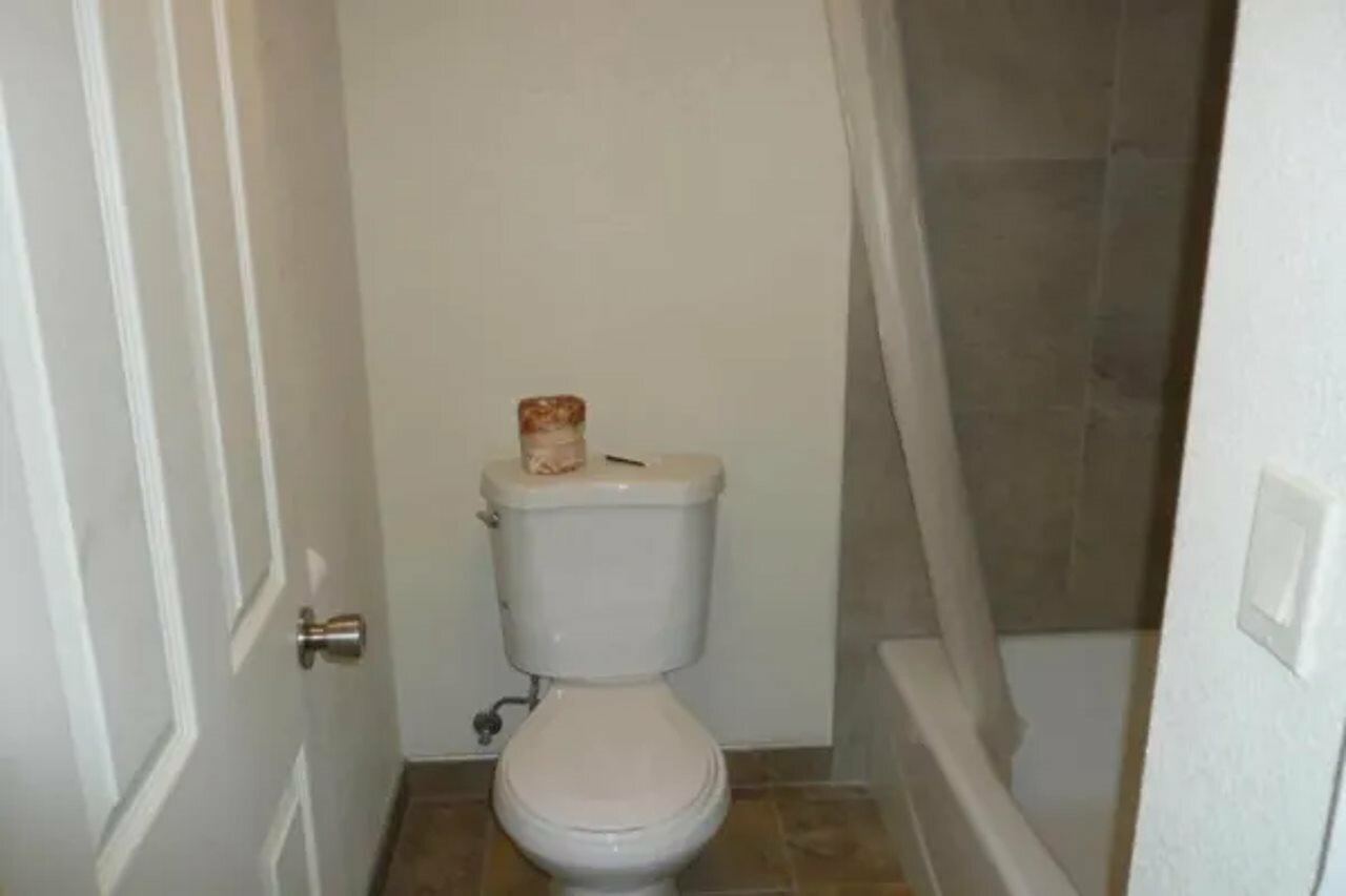 Фото Rodeway Inn Downtown Hanford