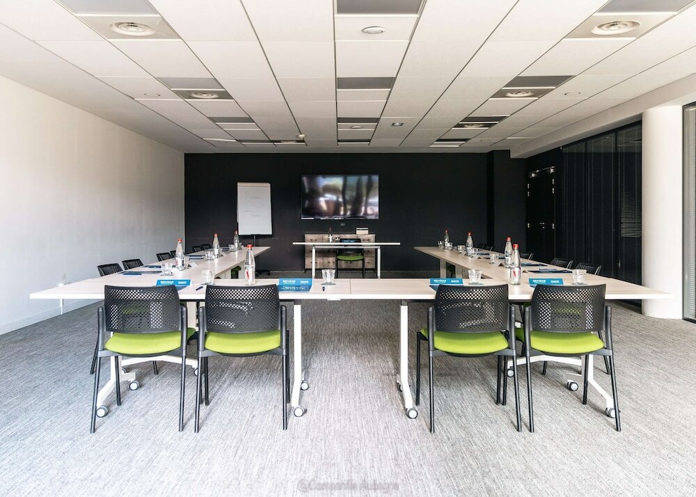 Фото Campanile Marseille Est - Aubagne