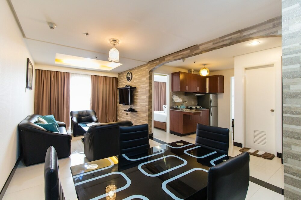 Фото Pacific Bay Grand Suites