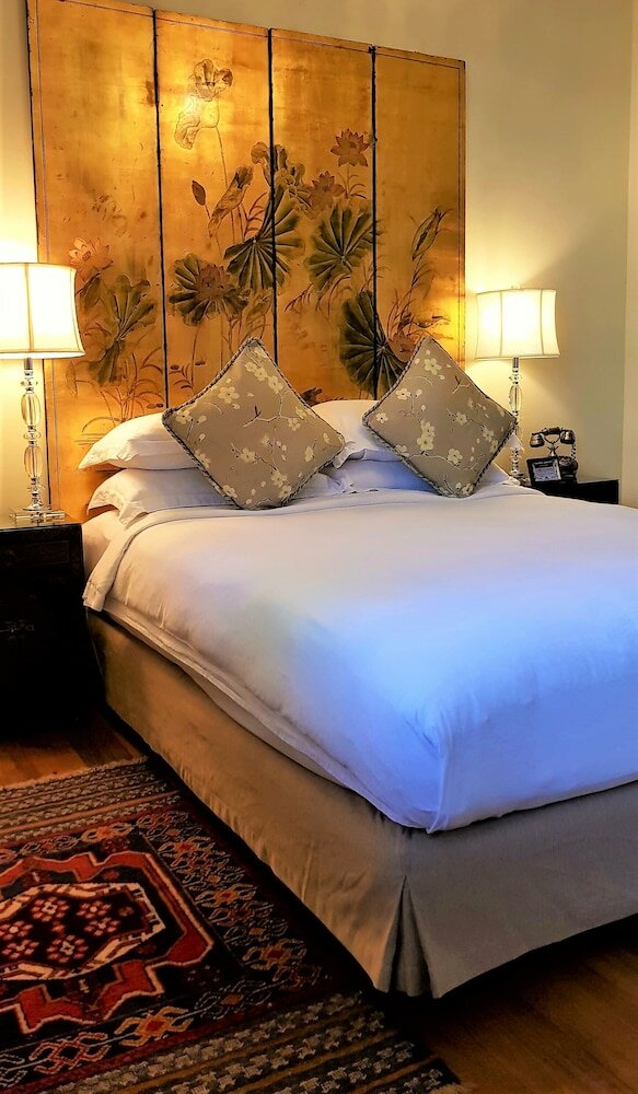 Фото Campbell House