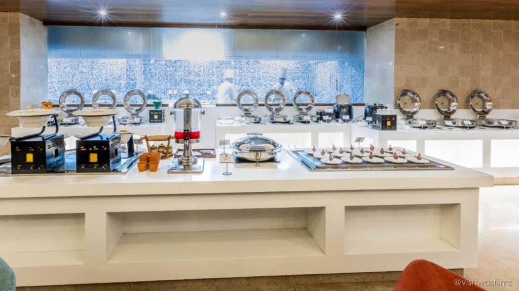 Фото Rang Lords Inn Bharuch