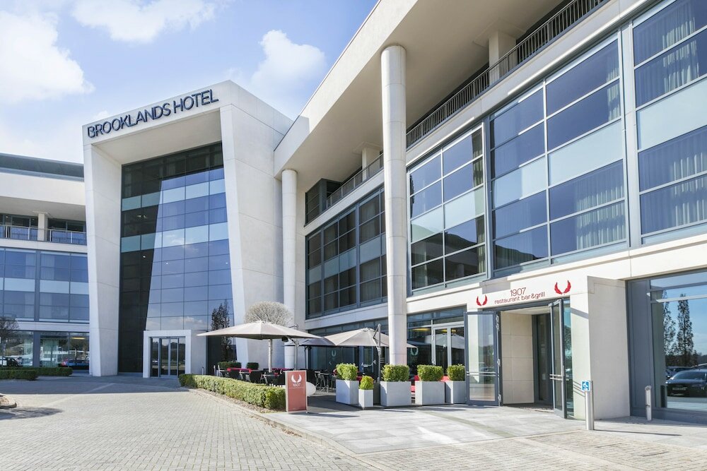 Фото Brooklands Hotel