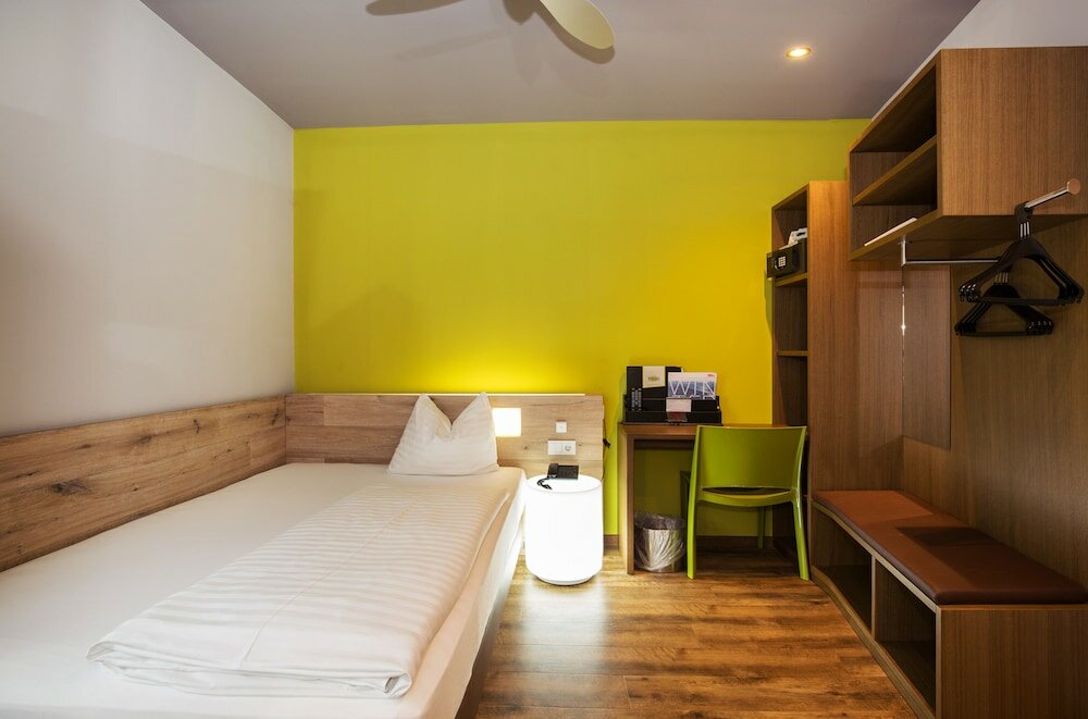 Фото Basic Hotel Innsbruck