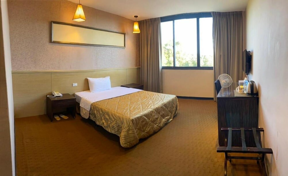 Фото Home Full Hotel