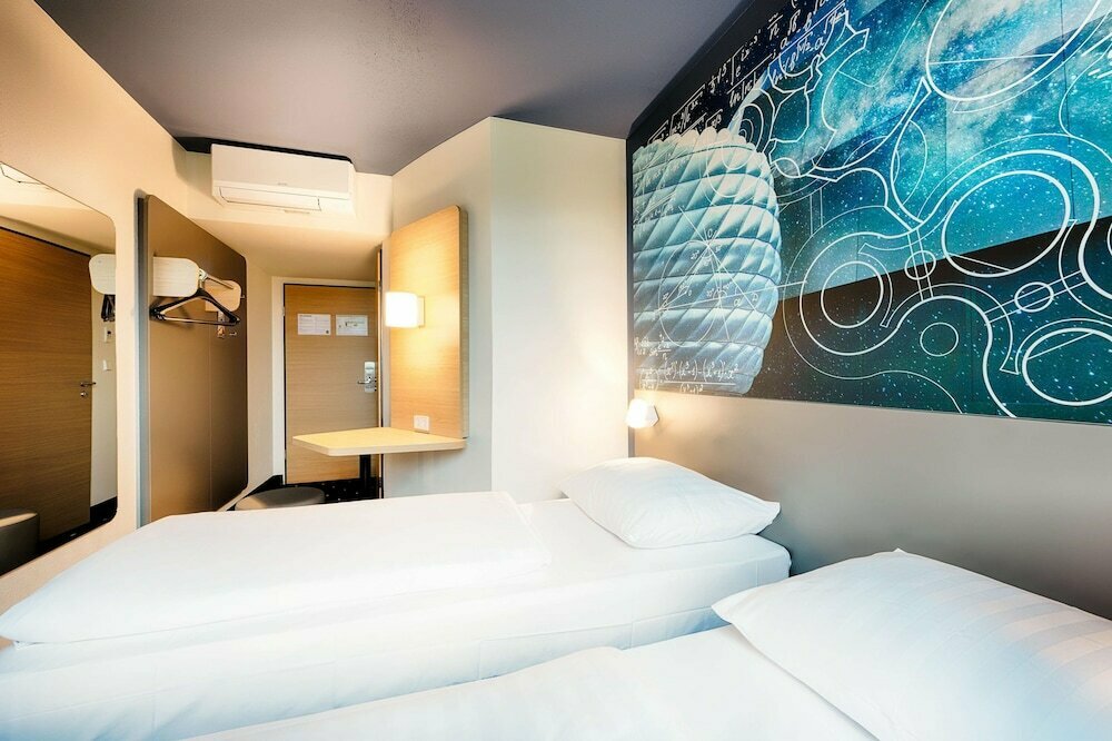 Hotel B&b Hotel München-Garching, Free State of Bavaria, photo