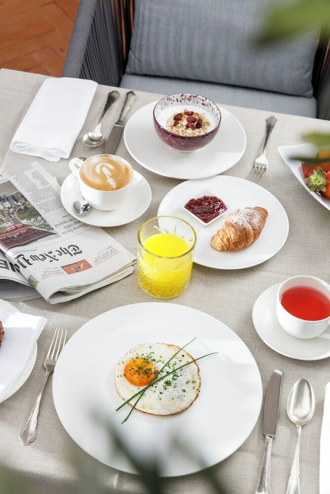 Фото Hotel Pienzenau am Schlosspark