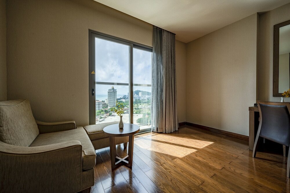 Фото Malibu Beach Hotel