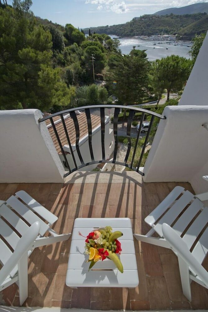 Фото Hotel Cala di Mola