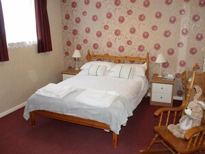 The Fernside (England, Isle of Wight, Sandown), hotel