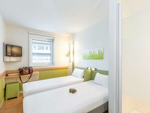 Гостиница Ibis budget Zurich City West