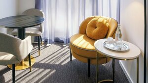 Гостиница Oaks Melbourne St Kilda Road Hotel