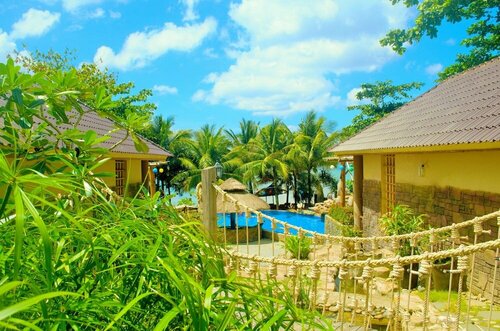 Внешний вид отеля Coral Bay Resort Phu Quoc в Фукуоке, фото 1