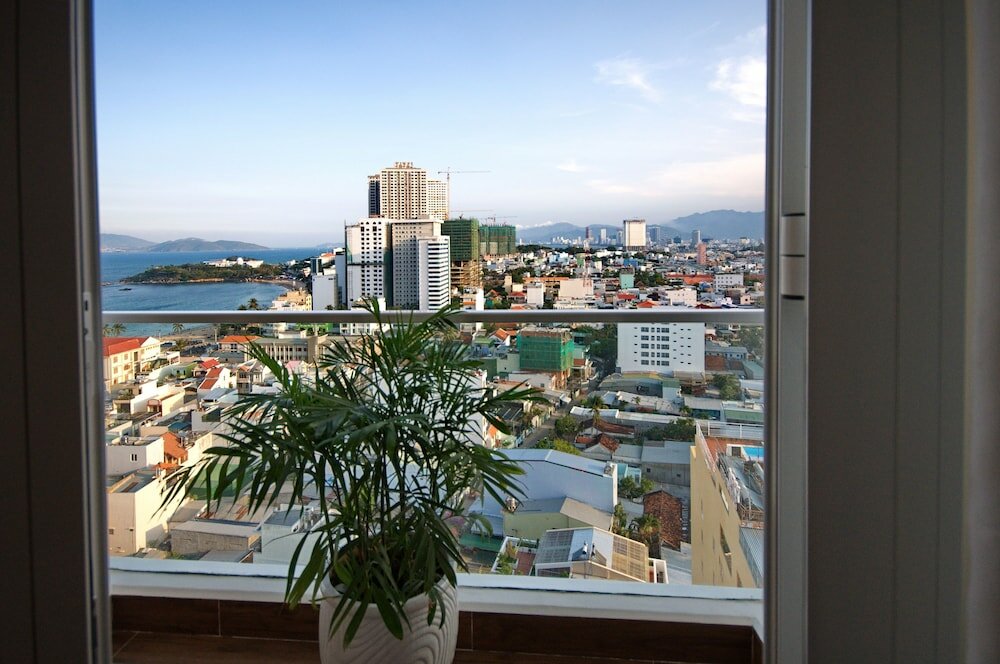 Фото Gibson Hotel Nha Trang