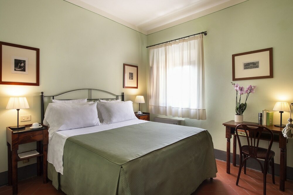 Фото Hotel L'Antico Pozzo