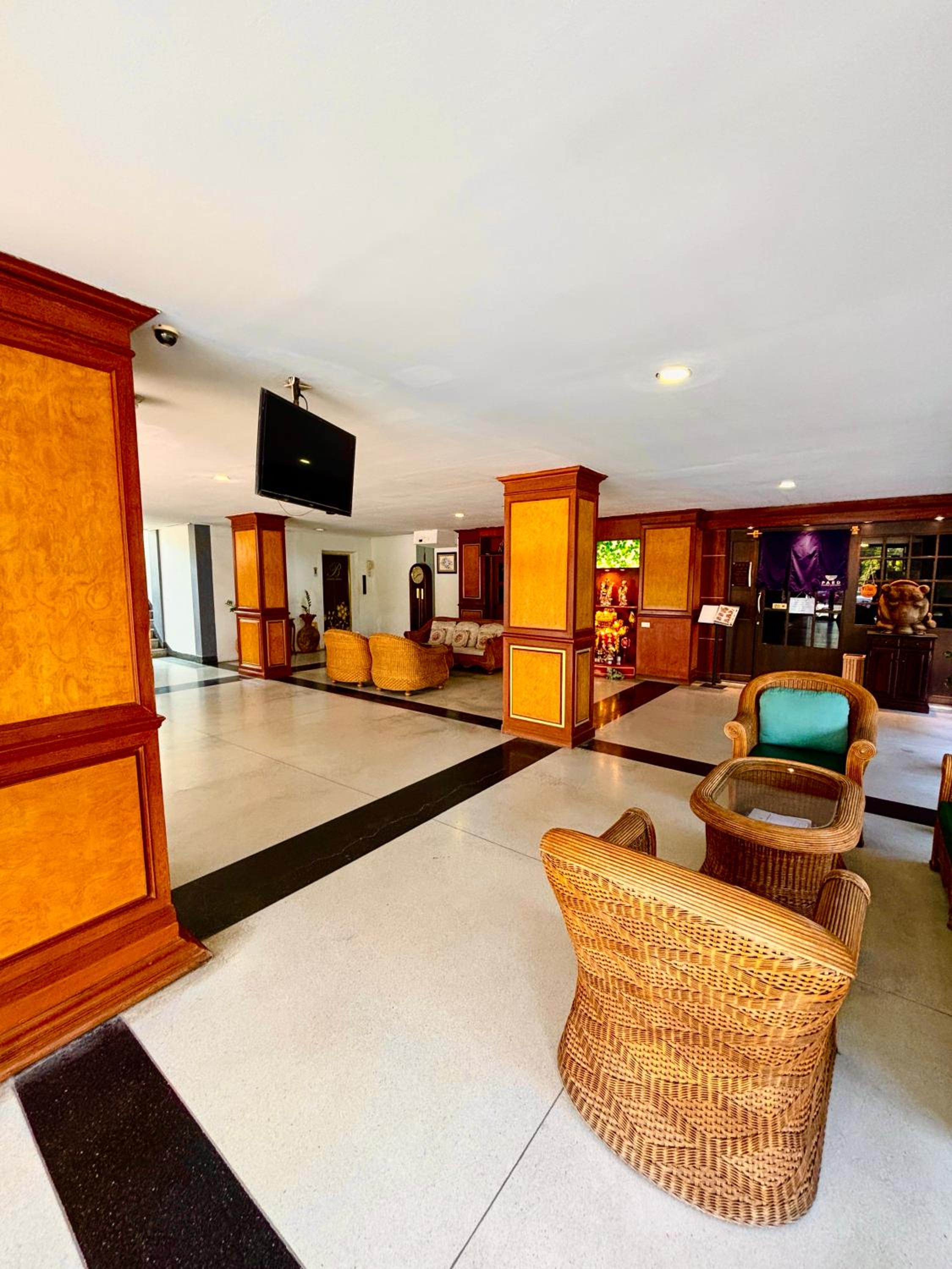 Фото Bordin Hotel