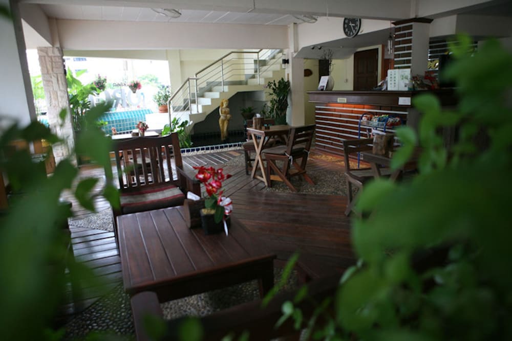 Фото Khon Kaen Orchid Hotel