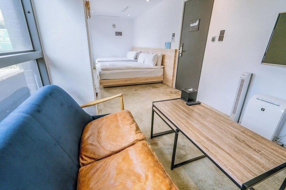 Фото Chase Walker Hotel