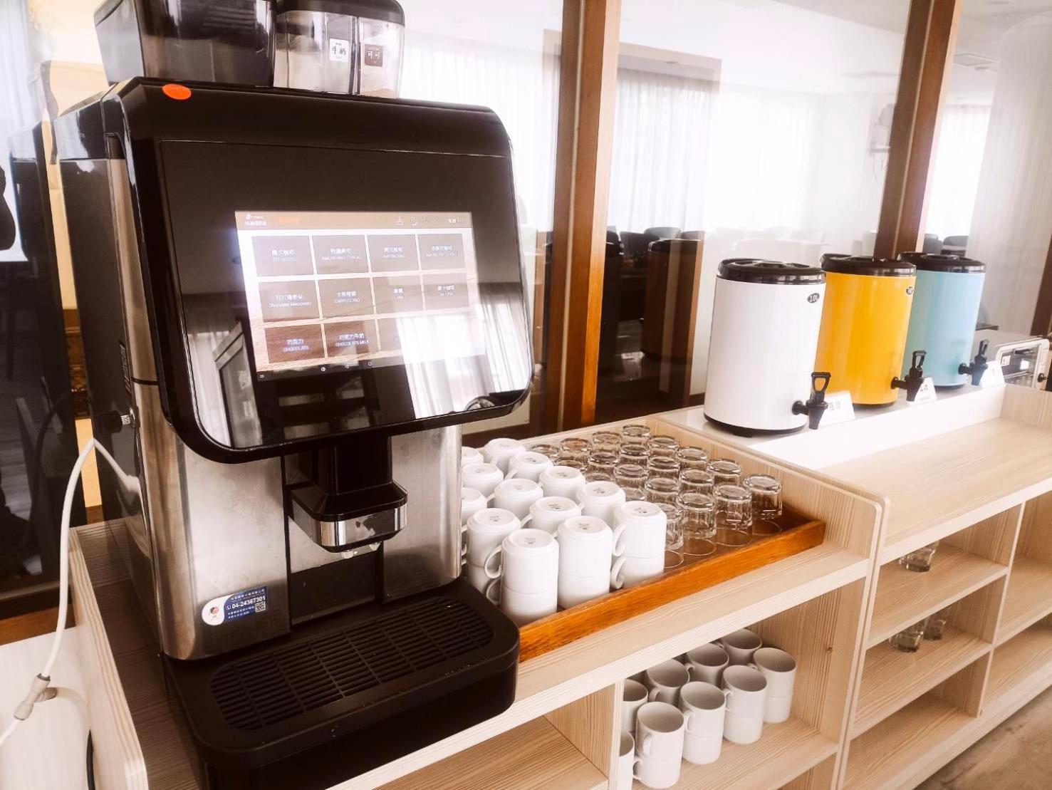 Фото Champion Hotel