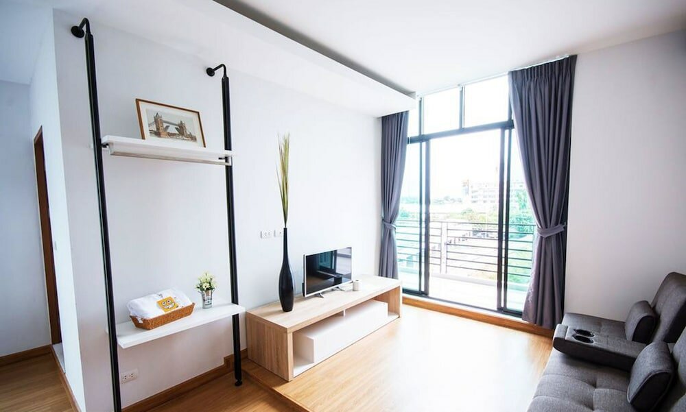 Фото The LogBook Room and Cafe