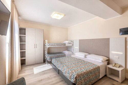 Гостиница Sole в Габичче-Маре