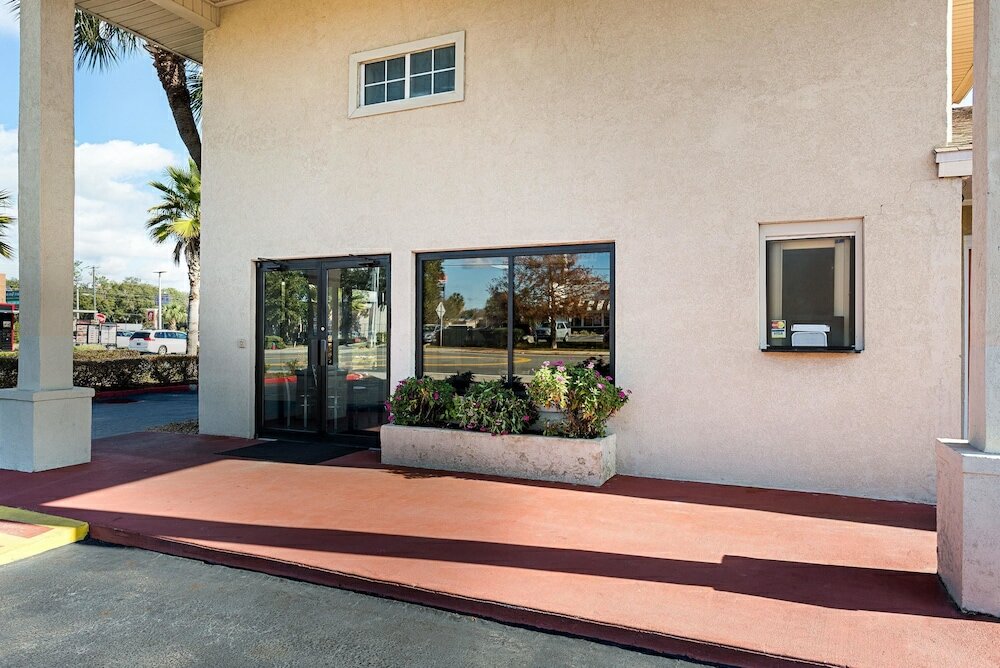 Фото Rodeway Inn Lake City I-75