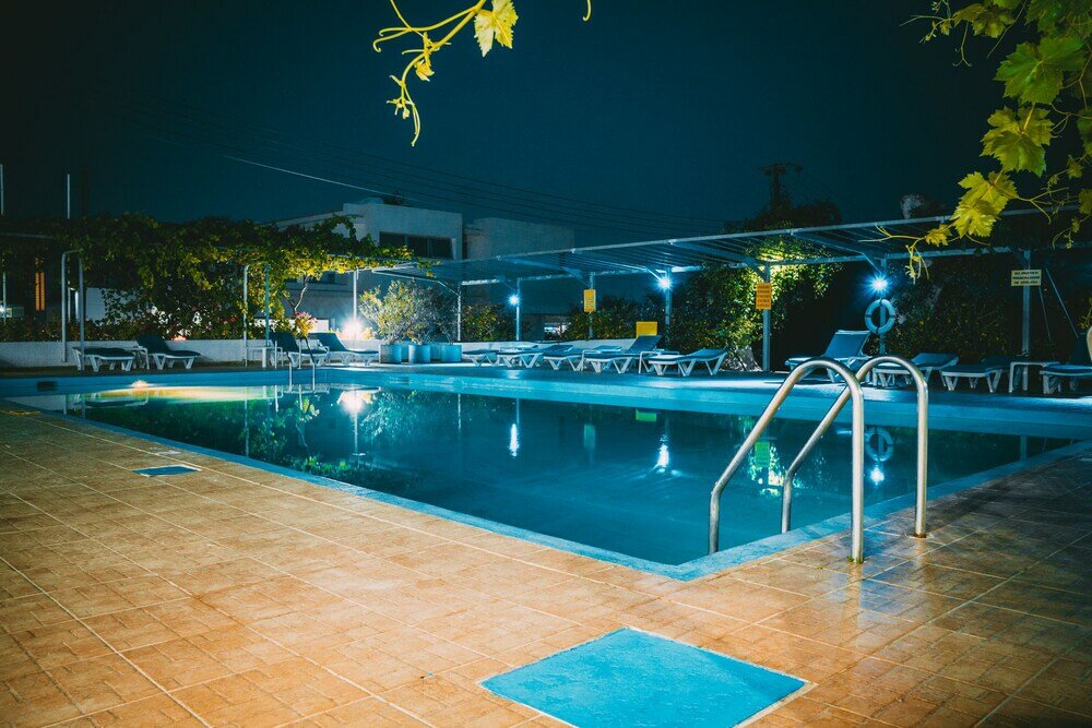 Фото Chrysland Hotel