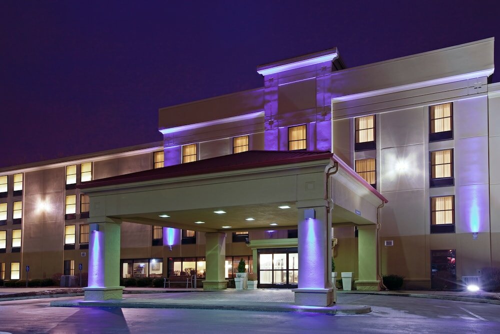 Фото Holiday Inn Express Indianapolis South, an Ihg Hotel